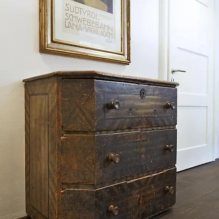 Restaurant Sigmund فندق *